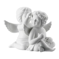 Engelpaar mit Blumenkranz